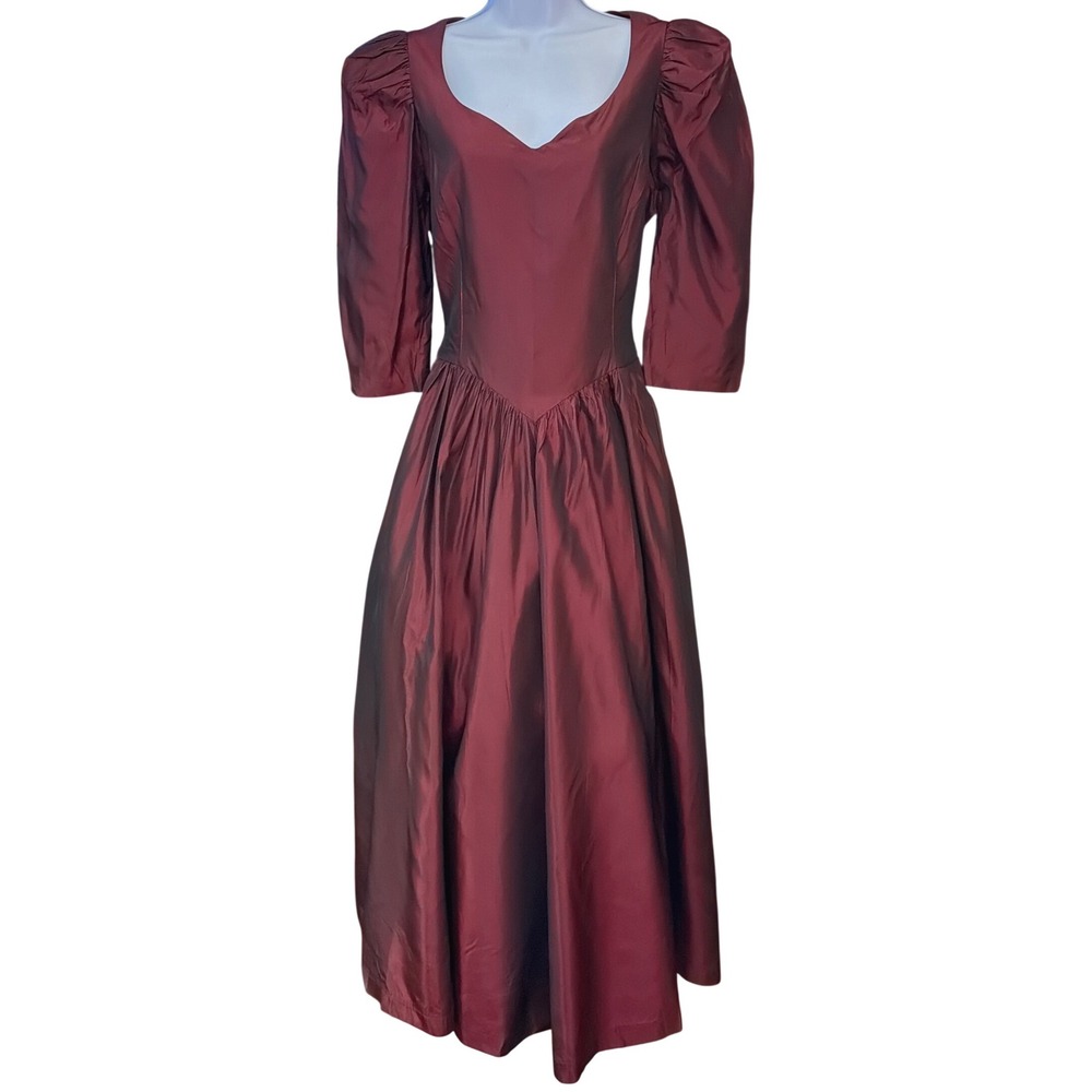 80's Vintage Taffeta Gown Prom Regencycore Dark Romance Goth Victorian Inspired